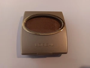 L'Oreal Wear Infinite Eye Shadow Single Eyeshadow ICED LATTE Shade Gold Case - Picture 1 of 2
