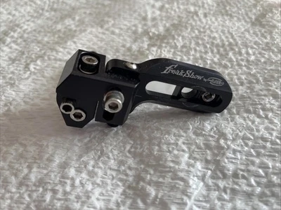 freak show arrow rest - Image 1 of 3