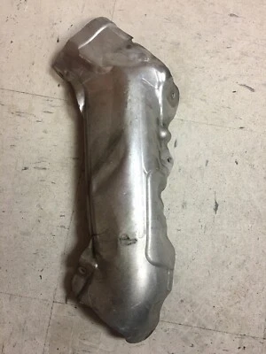 2009-2013 BMW 750I RIGHT SIDE TURBO HEAT SHIELD  - Image 1 of 2