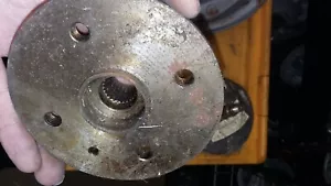 Buje interior del freno delantero para ruedas de 9 pulgadas 4 pernos número 99107 - Imagen 1 de 2