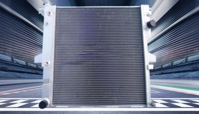 RADIADOR ALUMINIO FORD EXPLORER/MERCURY MOUNTAINEER 5.0 V8 1996-1999 96 97 Foto 1 de 4