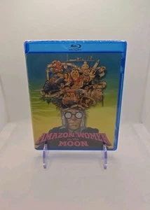 Amazon Women On The Moon (Blu-ray, 1987) Kino Lorber ~ John Landis ~ 80s Comedy  - Foto 1 di 7