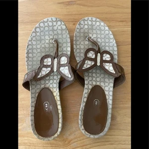 Coach Petra Butterfly Sandalen - Bild 1 von 5