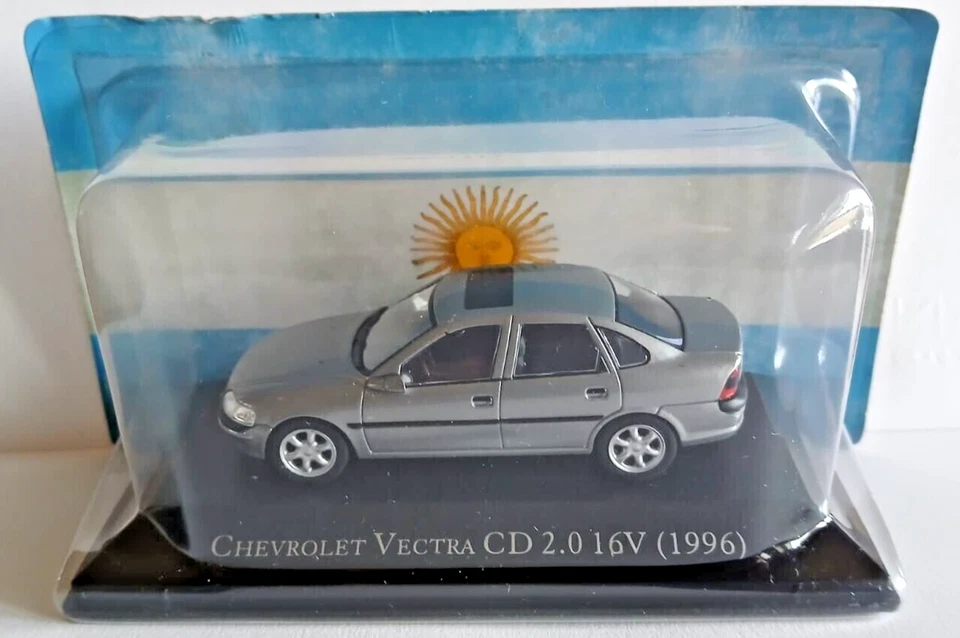 [ARG158] DIE CAST SALVAT - CHEVROLET VECTRA CD 2.0 16V (1996) - SCALA 1/43 - Immagine 1 di 1