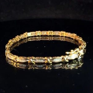 Gold-Diamond Bracelet 68 Diamonds 1.36 Carat T.W. 10K Yellow Gold 8g (MI1068237) - Picture 1 of 5