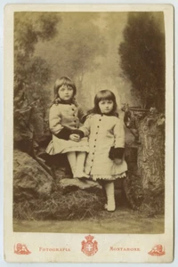Cabinet 1870-80 Montabone à Turin. 2 soeurs. Mode. - Picture 1 of 2