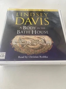 A Body in The Bath House Lindsey Davies 10 CDs Audiobook Chivers Books - Foto 1 di 9
