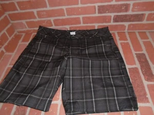 FILA SPORT GOLF MENS GOLF SHORTS SIZE 38 IN EXCELLANT CONDITION - Picture 1 of 4