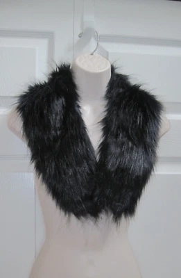 Accesorio de cuello fino de piel sintética negra felpa adherible al abrigo chaqueta de suéter  Foto 1 de 4