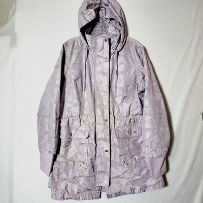 Chaqueta de lluvia Anorak con capucha Athletic Works para mujer talla X grande lavanda y gris camuflaje Foto 1 de 4