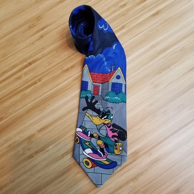 Винтажный галстук Looney Tunes с графическим принтом Daffy Duck скейтборд музыка фигурист 1993 - Изображение 1 из 4