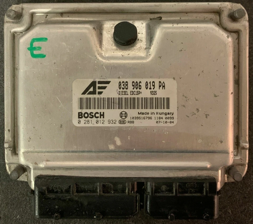 Calculateur décodé VW SHARAN 1.9 EDC15P+ 0281012932 038906019PA - Immagine 1 di 1