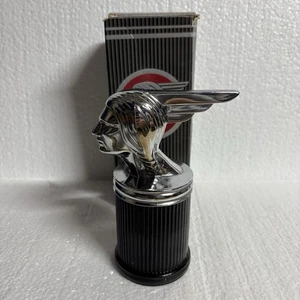 Botella Avon 1976 Chief Pontiac de colección adorno de coche madera profunda después del afeitado caja completa - Imagen 1 de 7