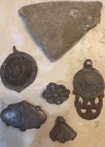Lot Of Ancient Bronze Artifacts~ Roman/ Medieval and Ancient Egyptian pottery - Picture 1 of 2
