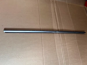 BMW E81 E82 E88 shaft strip right door exterior aluminium matte 51 33 7 164 954 - Picture 1 of 1