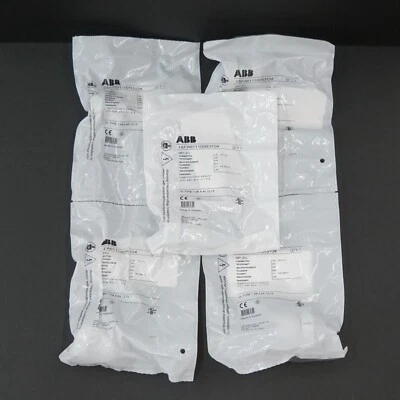 ABB MP1-31L Momentary Pushbutton, Blue 1SFA611100R3104 (QTY 5) - Image 1 of 4