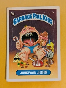 1985 Topps Garbage Pail Kids Series 1 Junkfood John 2a OS1 Glossy - Picture 1 of 2
