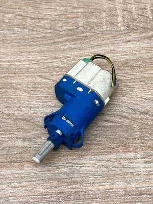 3M5T 9C872 AB   Brake pedal sensor switch Fits for Ford Focus - Image 1 of 4