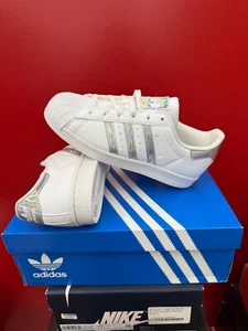 adidas Originals Superstar (White/ Silver Dawn) Kids Shoes Unisex IG0238 - Picture 1 of 3
