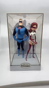 Disney Pixar Animation Studios Mr & Mrs Incredible Limited Edition D23 12" Dolls - Picture 1 of 6