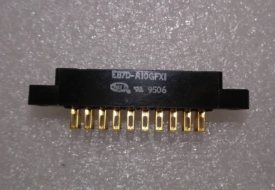 CONECTOR DALE 20 PINES 030-00107-0018 / EB7D-A10GFX1 NUEVO (ÚLTIMOS) Foto 1 de 4