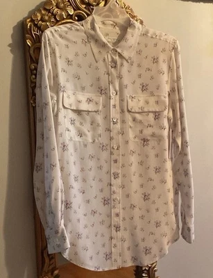 Camisa de seda Equipment para mujer blusa con botones blanca púrpura floral talla PS Foto 1 de 4
