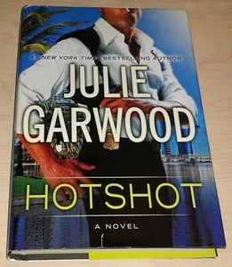 Hotshot by Julie Garwood HC Hardcover - Picture 1 of 2