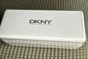 DKNY Donna Karan New York Hard White Acrylic Eyeglasses Sunglasses Glasses Case - Picture 1 of 6
