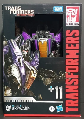 TRANSFORMERS 2024 STUDIO GAMER EDITION SKYWARP VOYAGER CLASS ROBOT MIB SEALED - Image 1 of 4