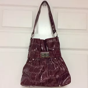 Bolso de mano Hobo Shateau Bucket con correa para el hombro rojo en relieve H7 - Imagen 1 de 8