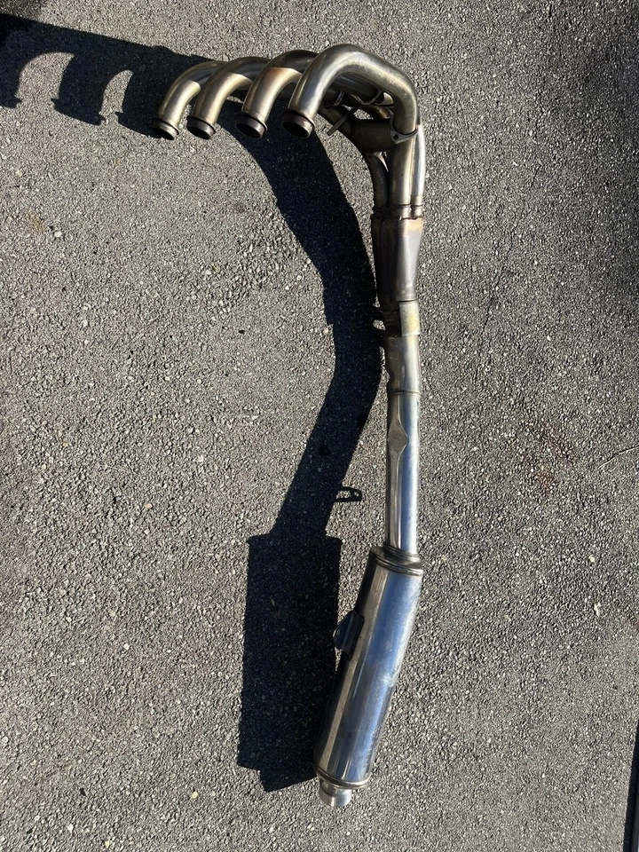 Suzuki Bandit 600 GSF600S 1999 sistema de escape  Foto 1 de 1