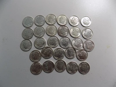 СМЕШАННЫЙ ЛОТ ИЗ 28 ВЫСОКОКАЧЕСТВЕННЫХ СЕРЕБРЯНЫХ ДЕСЯТИЦЕНТОВИКОВ С ИЗОБРАЖЕНИЕМ РУЗВЕЛЬТА - Изображение 1 из 2