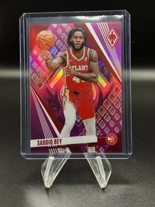 2023-24 Panini Phoenix #111 Saddiq Bey Rosa/175 - Imagen 1 de 2