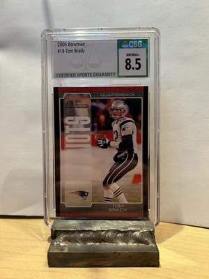 2005 Bowman Tom Brady #19 CSG 8.5 New England Patriots - Image 1 of 2