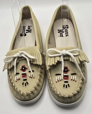 Vintage Sioux Mox Thunderbird Beaded Leather Moccasins Women’s 7 Boho Western - Image 1 of 4