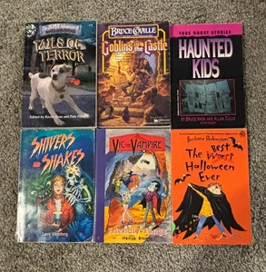 Children's Halloween Vintage Chapter Books Lot of 6 Scholastic Paperback - Picture 1 of 8