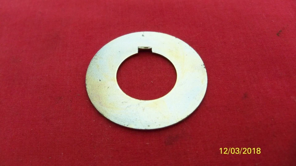 TRIUMPH T150 T160 X75 HURRICANE BSA ROCKET 3 ENGINE SPROCKET TAB WASHER 70-8785 - Imagem 1 de 1