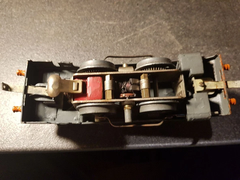 Dampflok mit Güterwagen, sehr alt,sehr schwer, Hersteller+Spur unbekannt - Bild 1 von 4