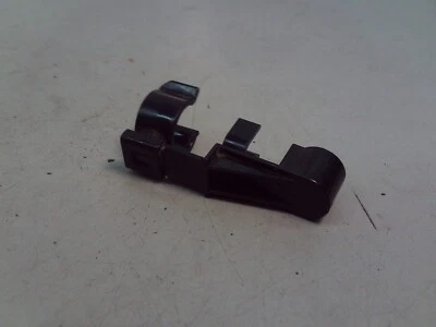 Fuel Pump Connector Clip for Yamaha FJR1300 2013 - 2015 Y124 - Image 1 of 4