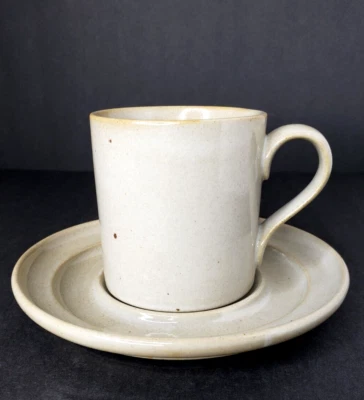 Taza y platillo de café vintage DANSK Stonewear Sugar Sand BLT NIELS REFSGAARD Foto 1 de 4