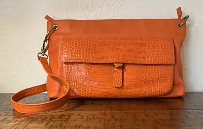 Bolso Bandolera de Hombro Sondra Roberts Cuero Cocodrilo Repujado Naranja Foto 1 de 4