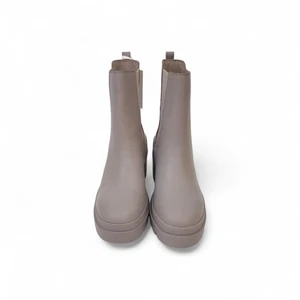 Tommy Hilfiger Mid Heel Boots Pink Leather New with Box Womenswear - Preloved - Picture 1 of 22