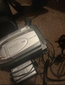 JVC Compact VHS (VHS-C) Camcorder Camera 700X ZOOM - Picture 1 of 4