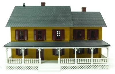 Usado MTH 30-9015 #6 Farm House Amarelo com Persianas Marrom - Imagem 1 de 4
