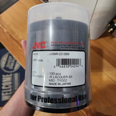 100 Pcs JVC -R White Hub Inkjet DVD-R 8X J-DMR-ZZ-SB8 ~ TYG02 ~ Made In Japan - Image 1 of 4