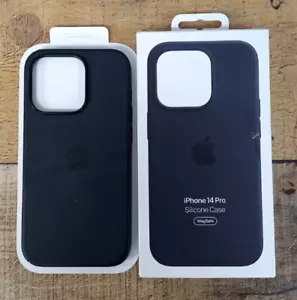 USED Apple Silicone Case with MagSafe for iPhone 14 Pro Midnight MPTE3ZM/A - Picture 1 of 6