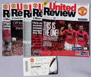 MANCHESTER UNITED REVIEW MAGAZINE x 5 2010 - 2011 Football Club Mag PLUS TICKET - Picture 1 of 6