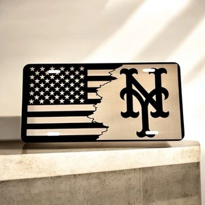 New York Mets Fan w/flag Laser Engraved Front License Plate Black Medal Car Tag - Picture 1 of 3
