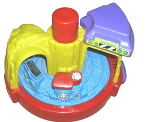VINTAGE 90's 1995 "Push & Spin Choo Choo Train" Musical Baby Toy by SHELCORE - Picture 1 of 4