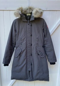 Canada Goose Kensington Parka Size SM EUC - Picture 1 of 12